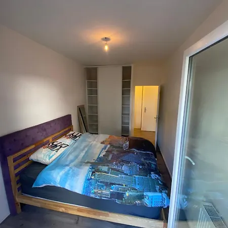 Proche De Paris Apartamento Saint-Denis-en-Margeride