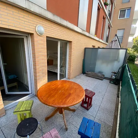 Proche De Paris Saint-Denis-en-Margeride